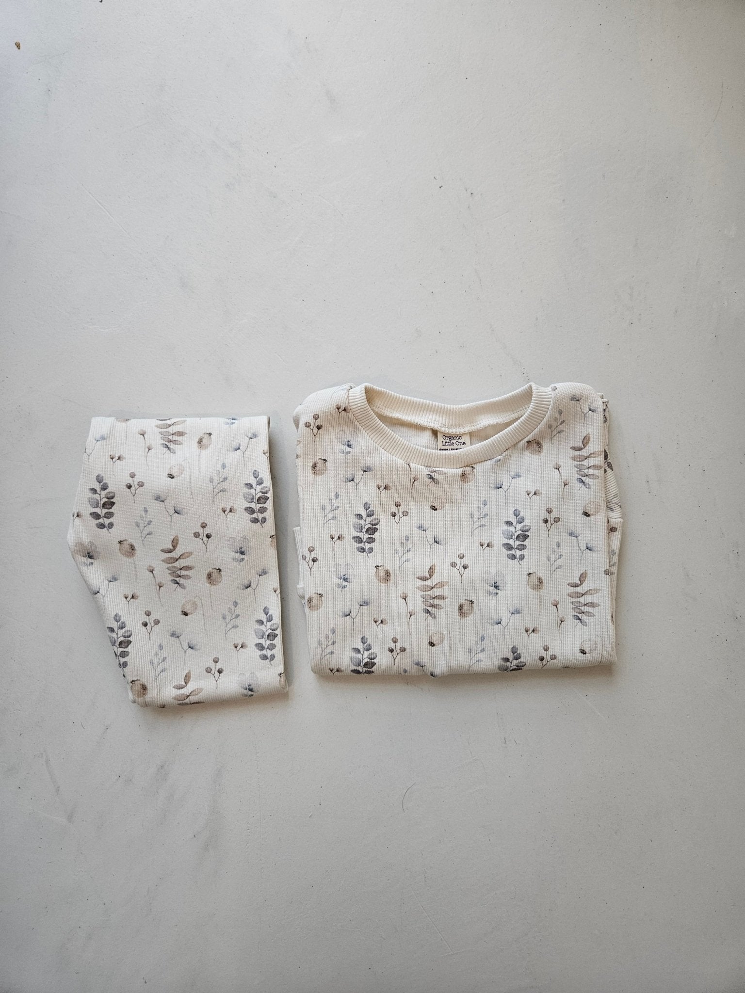 Botanical Organic Cotton Sweater & Jogger Set - Organic little one