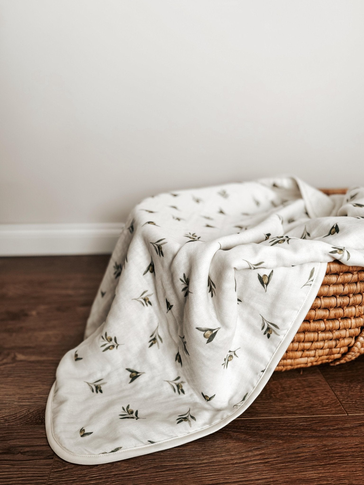 OLIVE Print Double Sided Muslin & Fleeced Baby Blanket - Organic little one