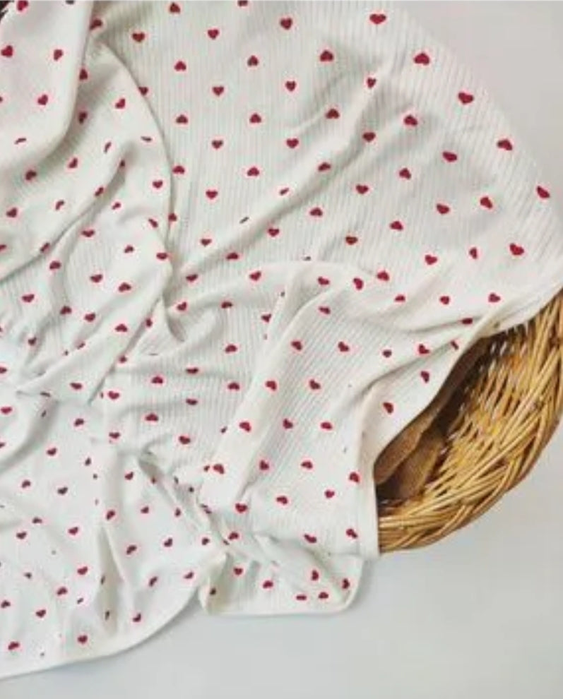 Little Love Hearts Blanket Organic Cotton Baby Blanket – Red Hearts (80x90cm)