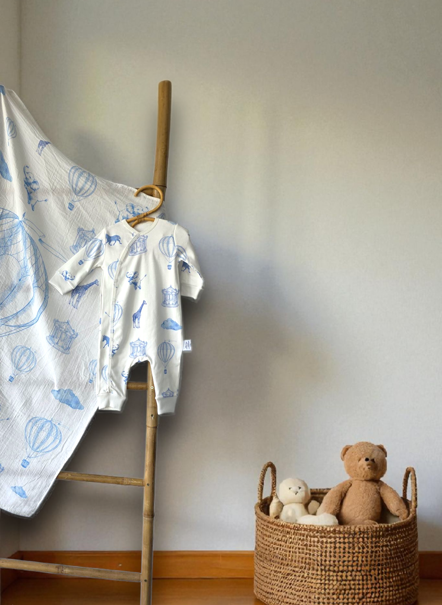 Hot Air Balloon & Animal Friends Organic Sleepsuit -Blue