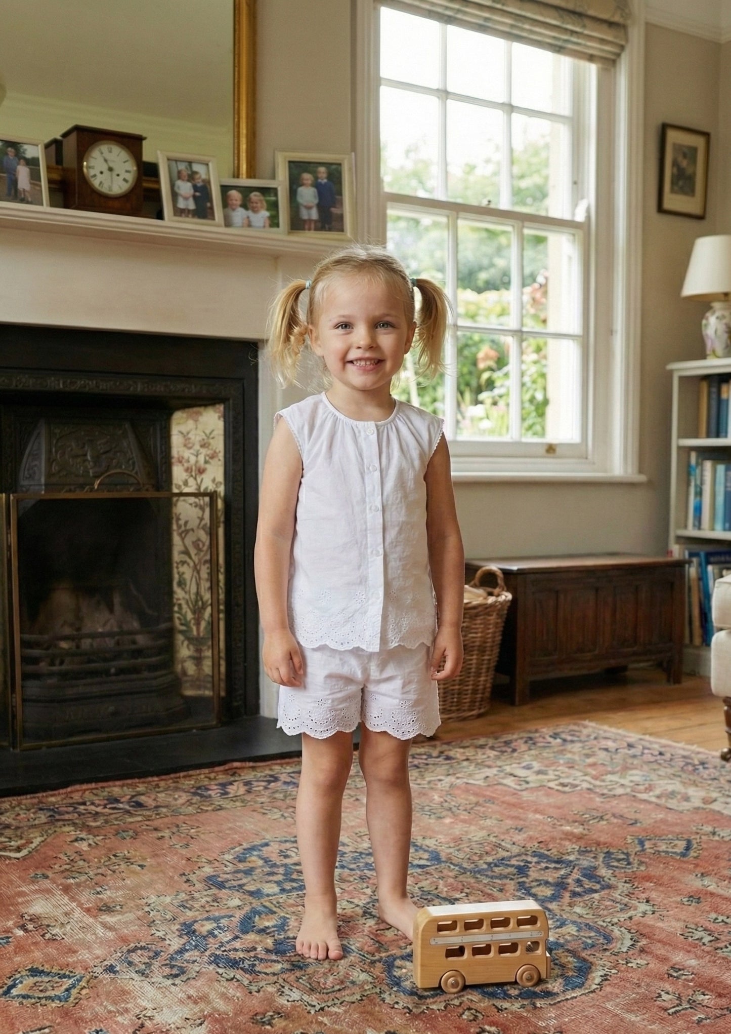 Girls' Broderie Anglaise Cotton Short Set - White