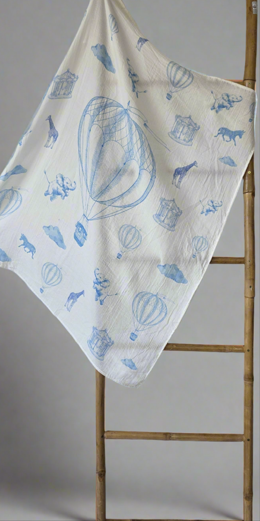Safari Hot Air Balloon Muslin Blanket 90x110cm