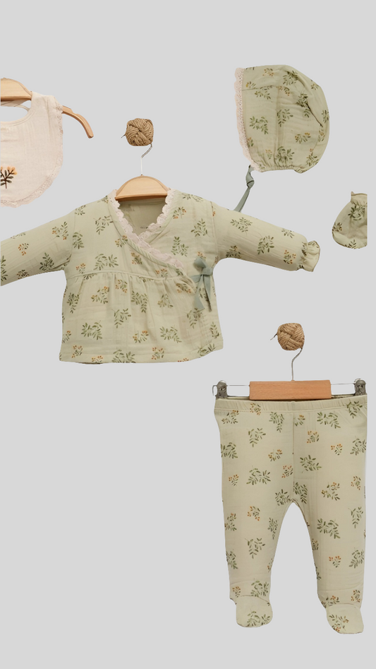 Olive Meadow Newborn Set – 5-Piece Organic Muslin Cotton Outfit
