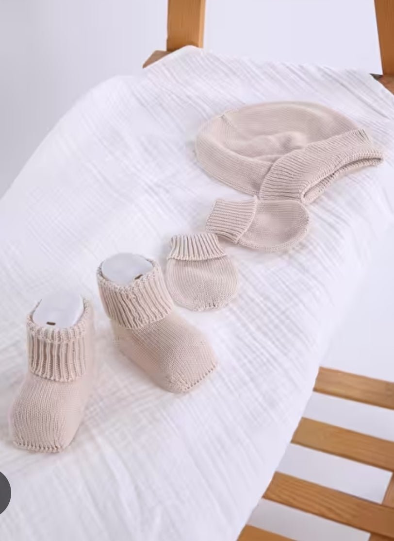 Newborn Complete Gift Set ~Beige - Organic little one