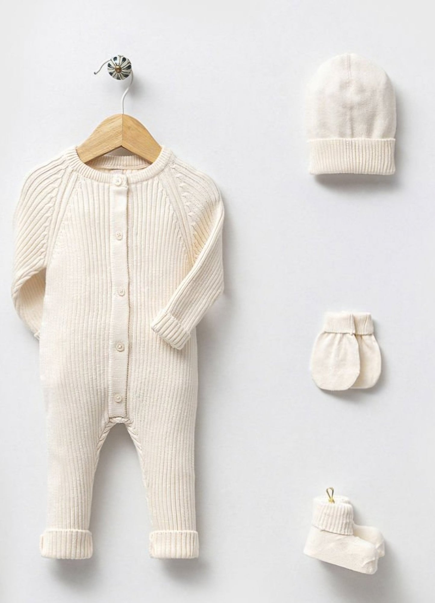 Newborn Complete Gift Set ~White - Organic little one