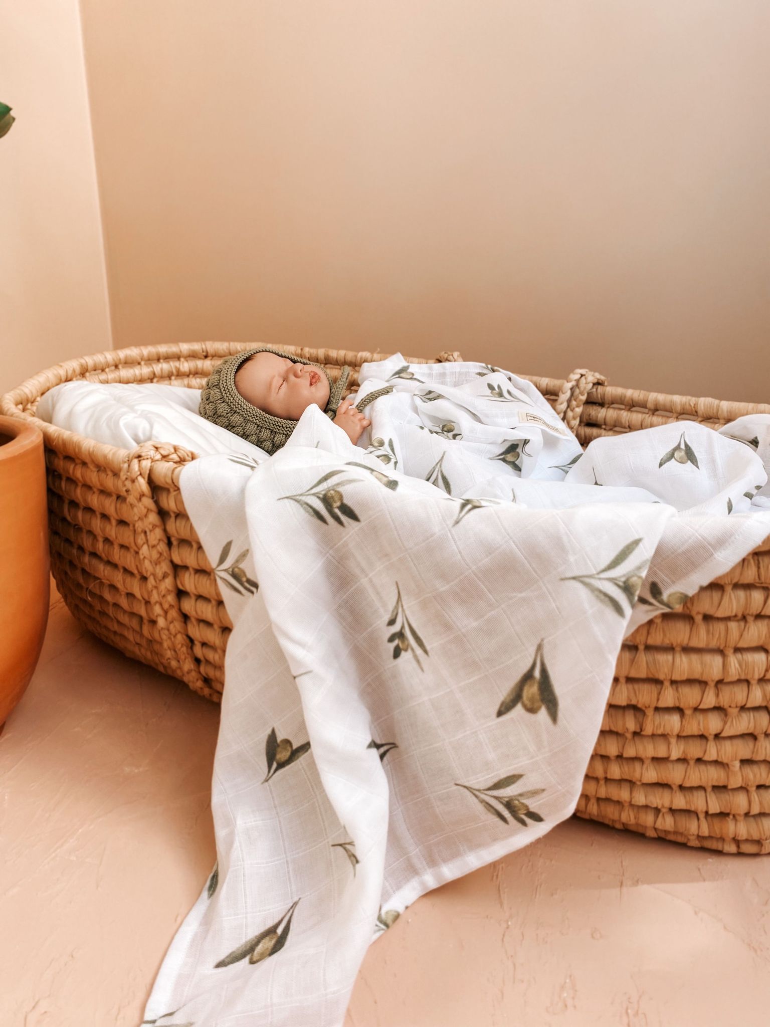 Olive Organic Muslin Cotton Baby Blanket 90X110cm - Organic little one