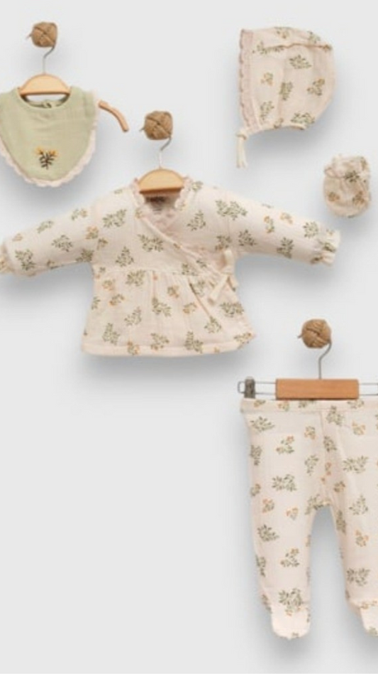 Blossom Garden Newborn Set – 5-Piece Organic Muslin Cotton Layette